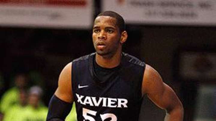 Holloway's post-brawl comments inexcusable, more Hoop Thoughts