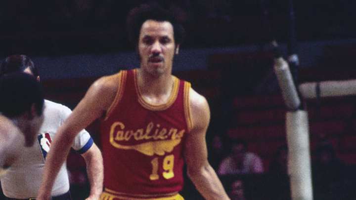 Classic Photos of the Cleveland Cavaliers Classic Photos of the Cleveland Cavaliers