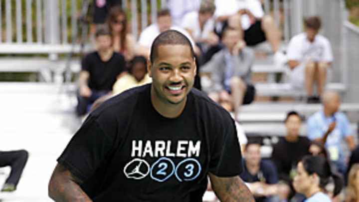 Sources: Carmelo open to multiyear deal with Rockets or Nets