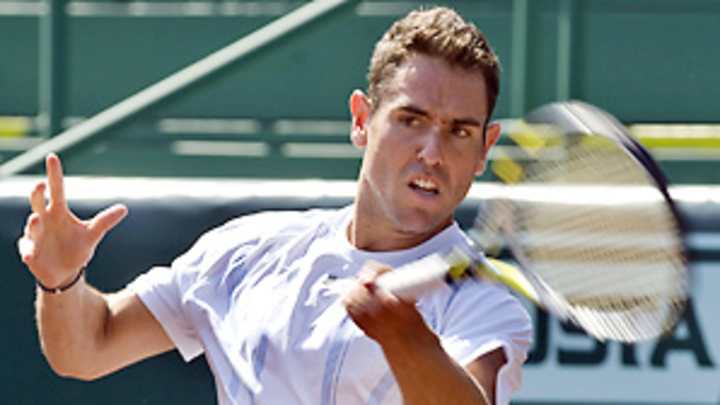 Odesnik outrage, Roddick clay-court prognosis, more mail