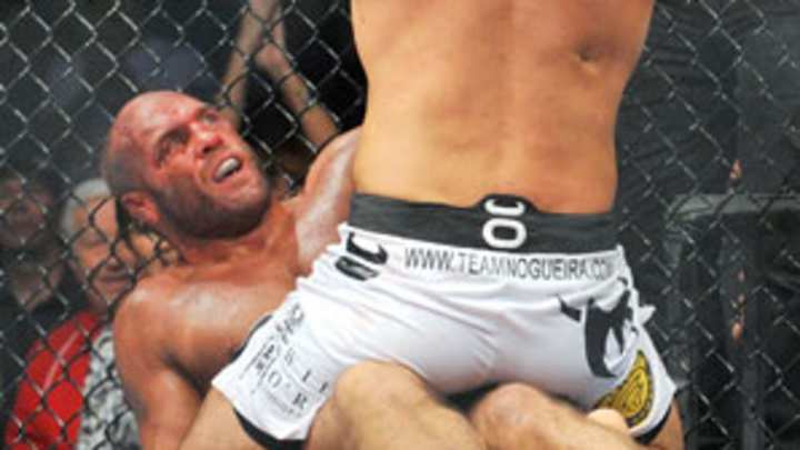 Nogueira beats Couture at UFC 102 Nogueira beats Couture at UFC 102
