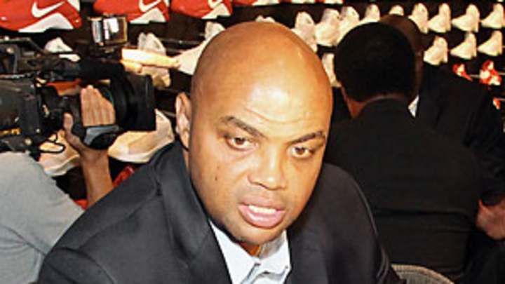 Training Camp Buzz: Latest news as teams kick off 2010-11 season Training Camp Buzz: Latest news as teams kick off 2010-11 season