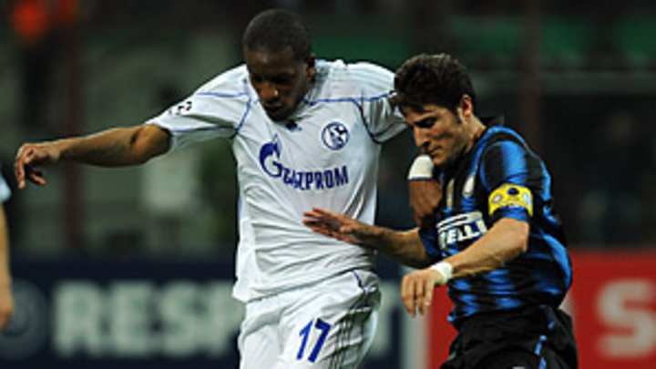 Schalke exploits Inter's defense