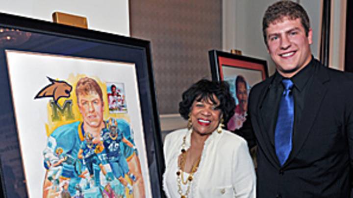 Montana State's Schreibeis wins Buchanan Award