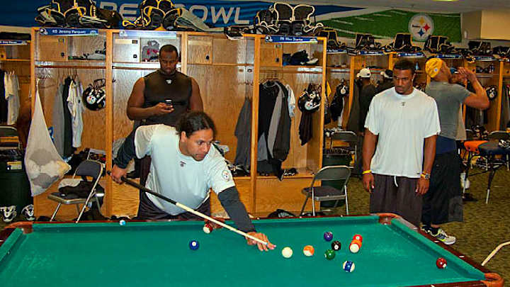 Behind the Scenes at SB XLIII