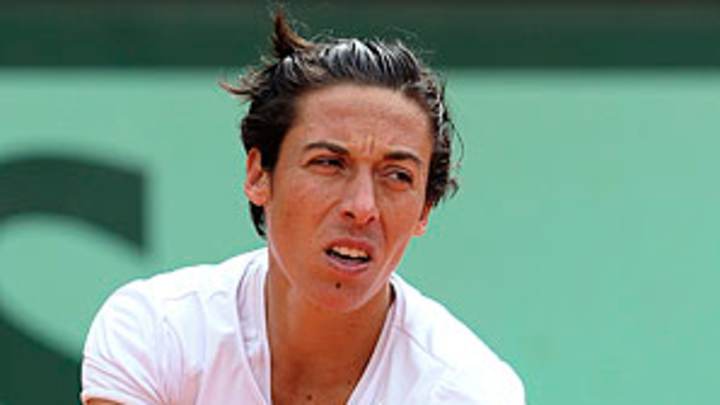 Schiavone, Bartoli blaze distinctive paths to French Open semifinal