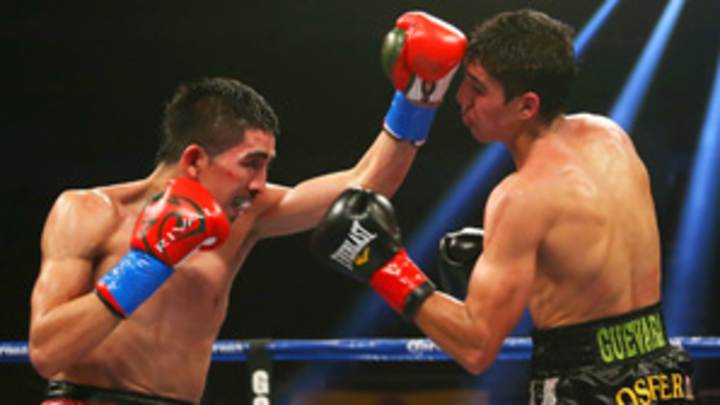 Santa Cruz outpoints Guevara, defends IBF belt