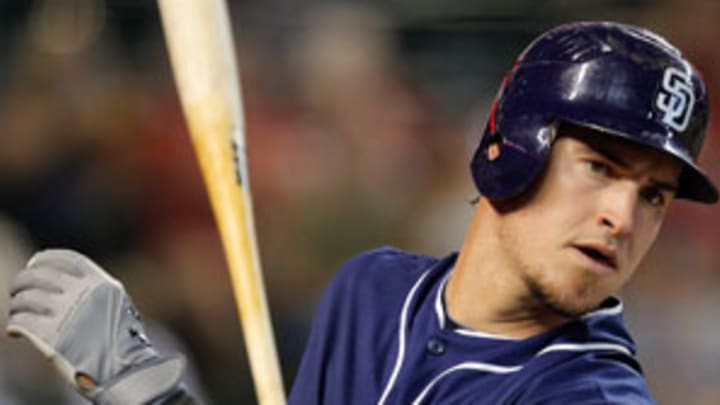 Padres' Grandal fails drug test, banned 50 games