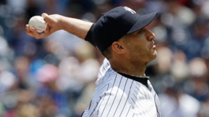 One more year: Pettitte, Yankees agree on $12M