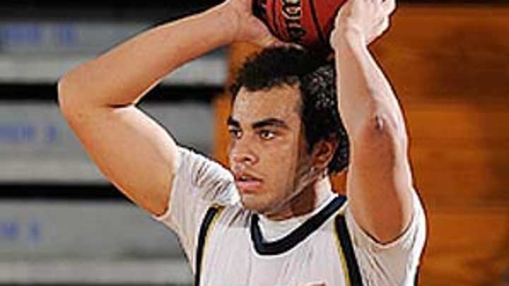 New coaches Thomas, Calipari hurting players in scholarship game New coaches Thomas, Calipari hurting players in scholarship game