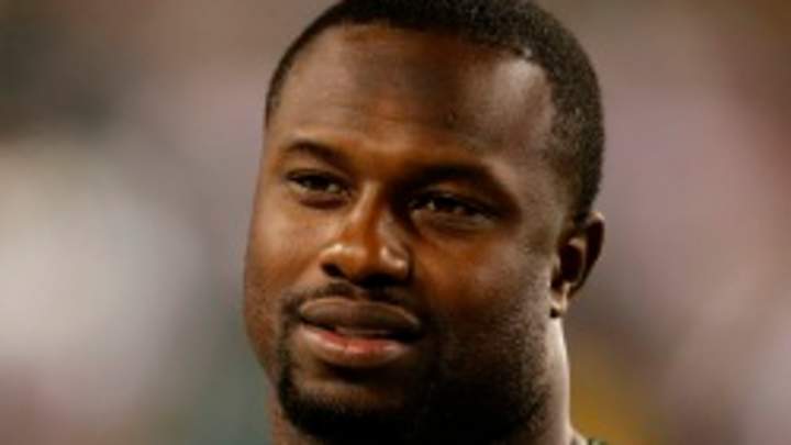 Report: Consecutive games streak to end at 119 for Jets linebacker Bart Scott Report: Consecutive games streak to end at 119 for Jets linebacker Bart Scott