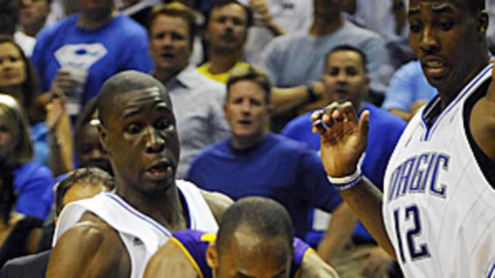 Lakers, Magic battle not only for title, but for freedom from Shaq