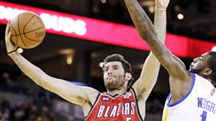 Injuries, fading performances shake lineups up across NBA Injuries, fading performances shake lineups up across NBA