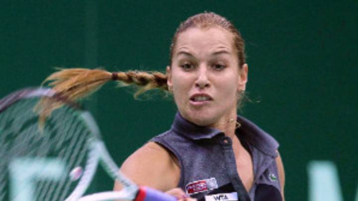Cibulkova advances to 2nd round at Kremlin Cup