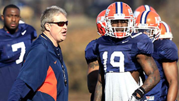 "Interim Bowl" no laughing matter for Illinois coaches and players