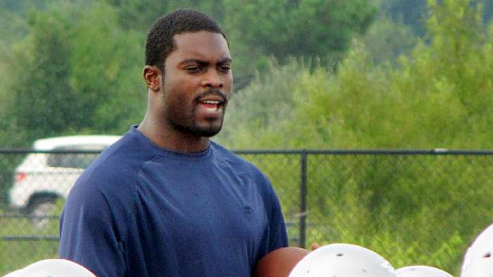 NFL Players With Bad Reputations