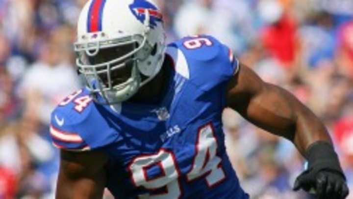Report: Bills DE Mario Williams considering wrist surgery Report: Bills DE Mario Williams considering wrist surgery
