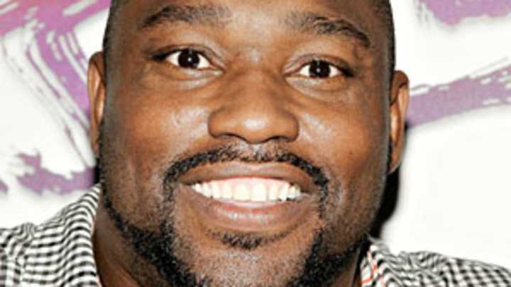 Warren Sapp delves into reporting; draws ire of NFL Network