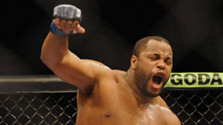 Cormier motivated by tragic past as Strikeforce heavyweight title looms
