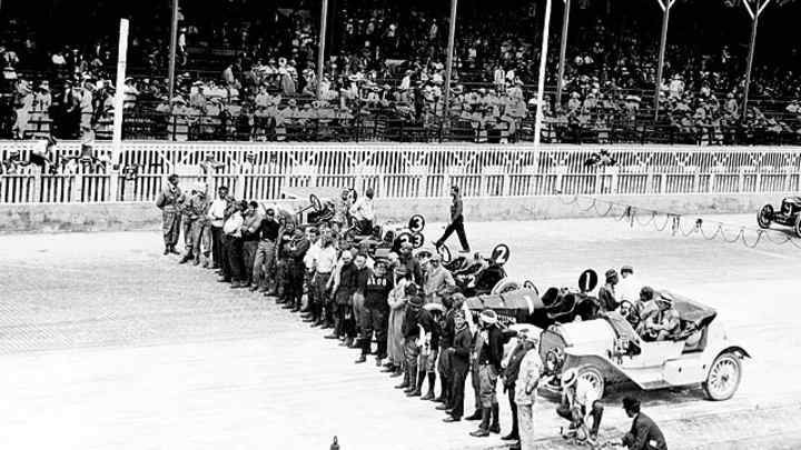 Indy 500: The Early Years