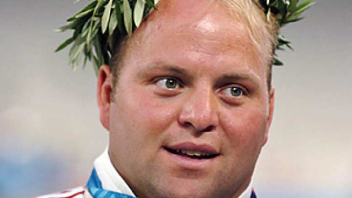 Nelson on cusp of Olympic gold