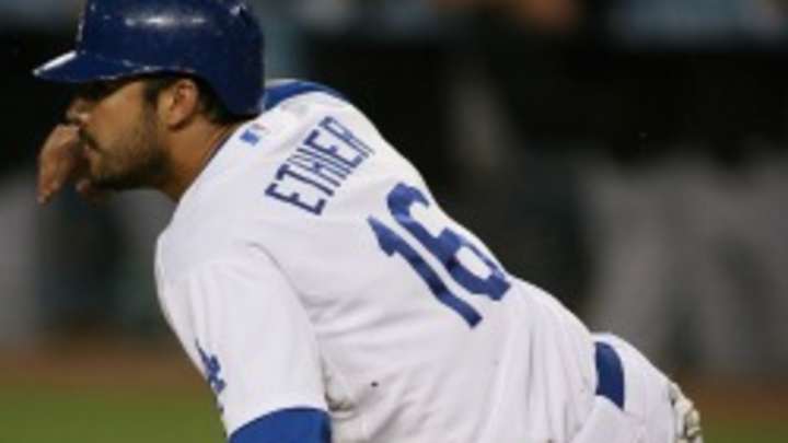 Dodgers Andre Ethier leaves game with oblique injury