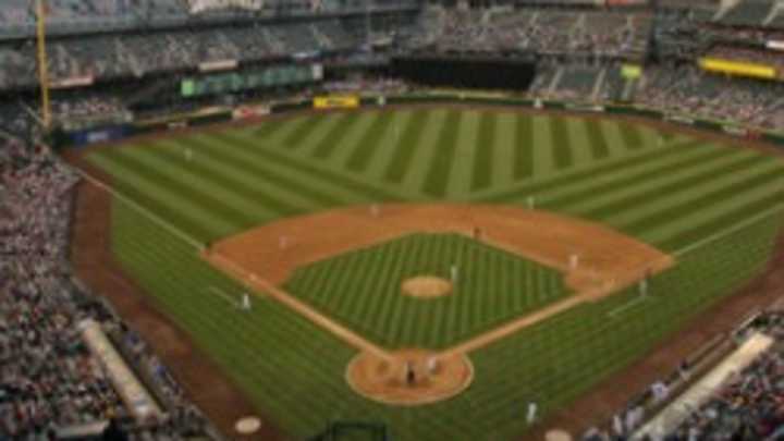 Mariners to move ballpark fences in next season