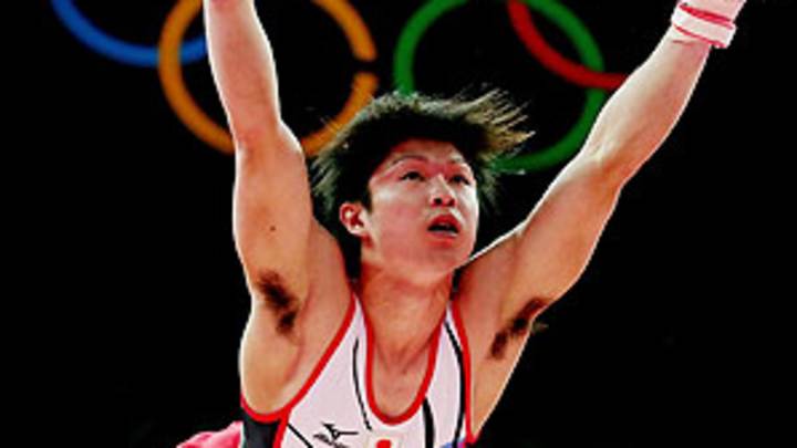 With a nation depending on him, Japan's Uchimura didn't disappoint