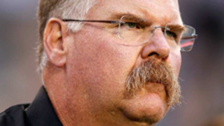 Report: Eagles coach Andy Reid interested in Chargers job