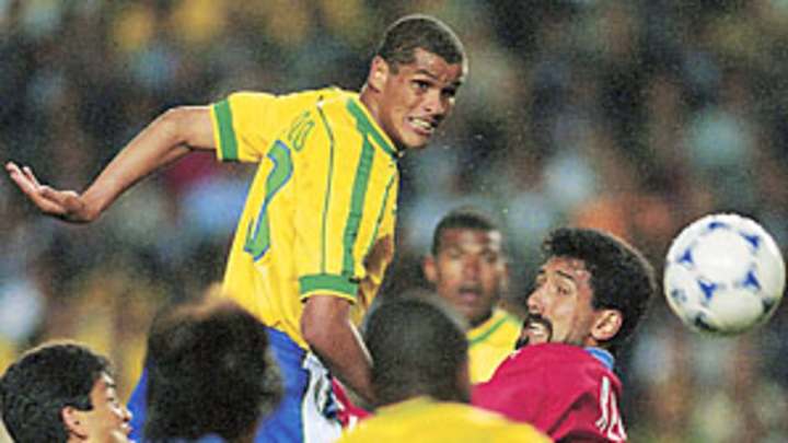 Brazilian veteran Rivaldo leaves Angolan club Brazilian veteran Rivaldo leaves Angolan club