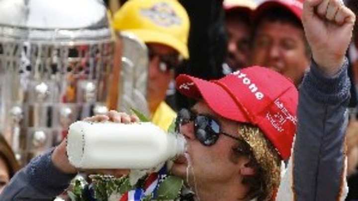 Wheldon's Indy 500 win official after thrilling final lap