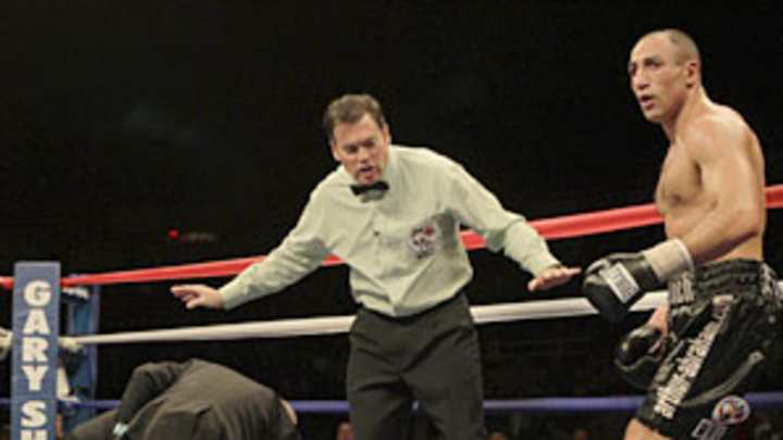 Boxing Roundtable: Abraham's foul play gives Super Six unlikely boost Boxing Roundtable: Abraham's foul play gives Super Six unlikely boost