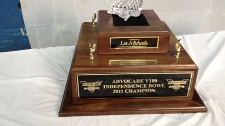 Truman The Tiger Blamed For Broken Independence Bowl Trophy