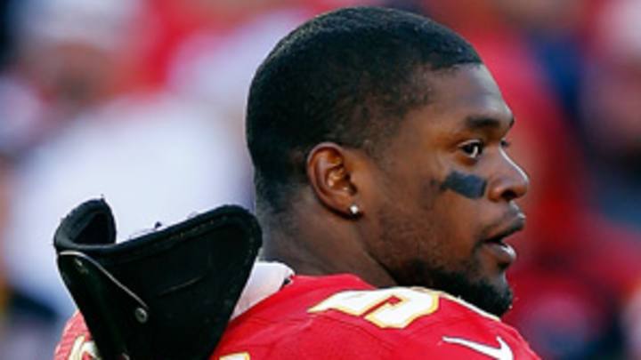 CBS drops the ball in coverage of the Chiefs' murder-suicide tragedy CBS drops the ball in coverage of the Chiefs' murder-suicide tragedy