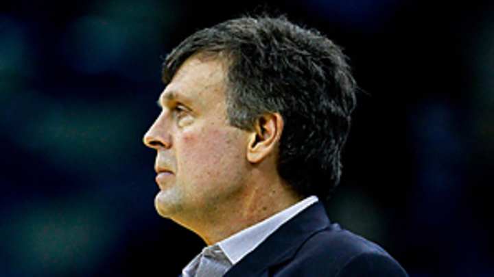 Rockets' McHale takes leave; Sampson to coach