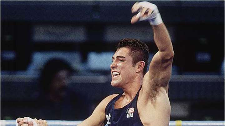Oscar De La Hoya's 10 Defining Moments