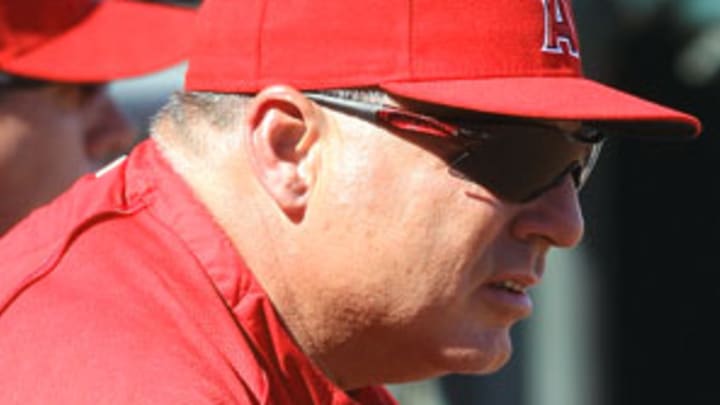 Halos' 7-footer Van Mil's run at MLB history no longer a tall order Halos' 7-footer Van Mil's run at MLB history no longer a tall order