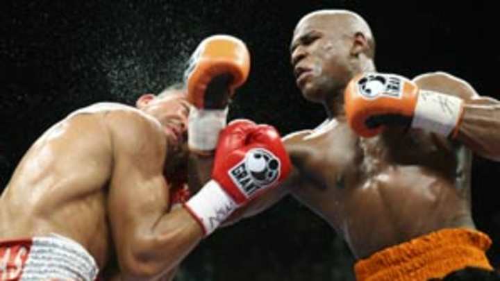 Mayweather-Pacquiao continues to be clouded by boxers' bantering