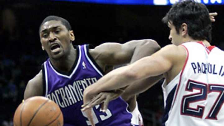 Artest deal makes Rockets a contender in Western Conference