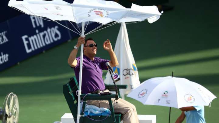 Pic of the Day: Under my umbrella