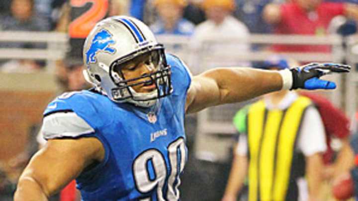 NFL won't suspend Suh for low hit on Schaub