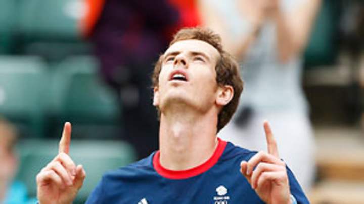 With a nation's pressure divided, Murray closing in on Olympic glory