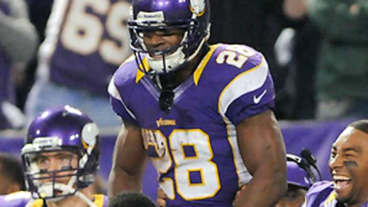 Remarkable, if not record-breaking, Peterson sends Vikes to playoffs