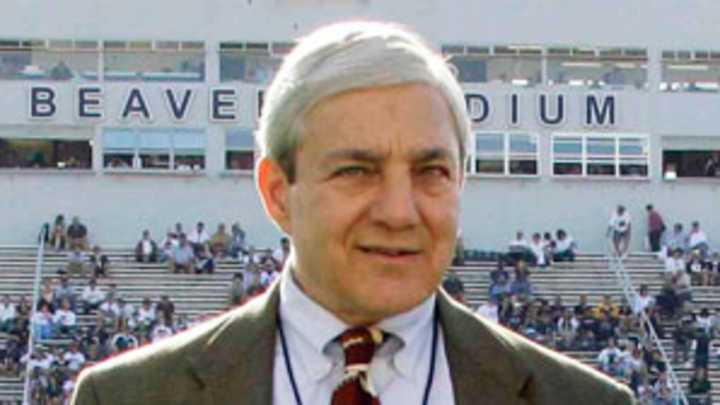 Facing cover-up charges, Spanier aims at governor Facing cover-up charges, Spanier aims at governor
