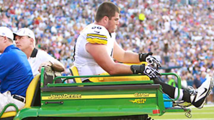 David DeCastro's injury leaves Steelers scrambling on O-line