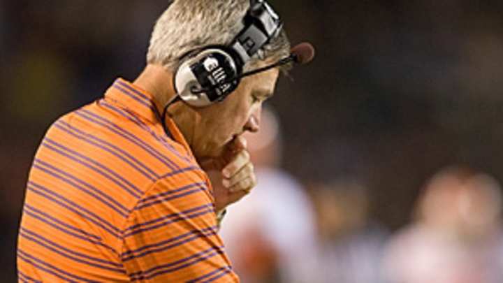 Clemson's Bowden steps down Clemson's Bowden steps down