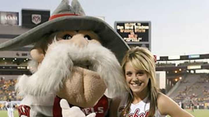 Cheerleader of the Week