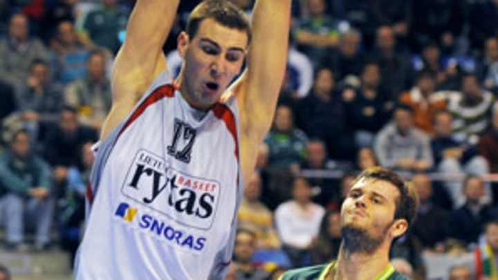 International players gain notice as college stars pass on NBA draft International players gain notice as college stars pass on NBA draft