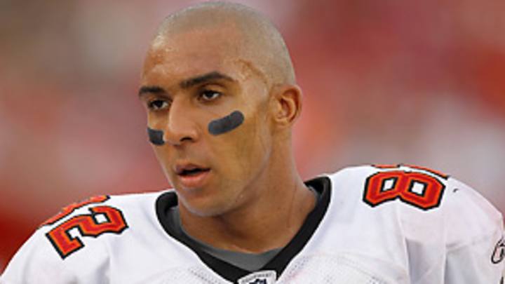 Huddle Up: Greg Schiano set to send Kellen Winslow packing