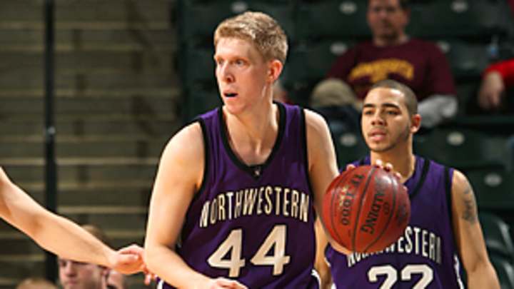 Ex-Northwestern star Coble says foreign-tour dispute led to exit